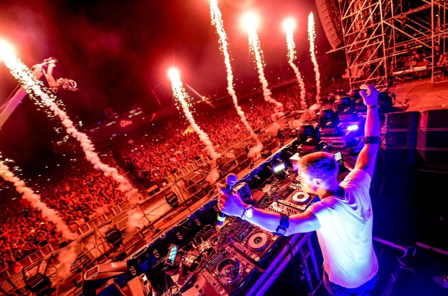 electrobeach-music-festval-france-2015