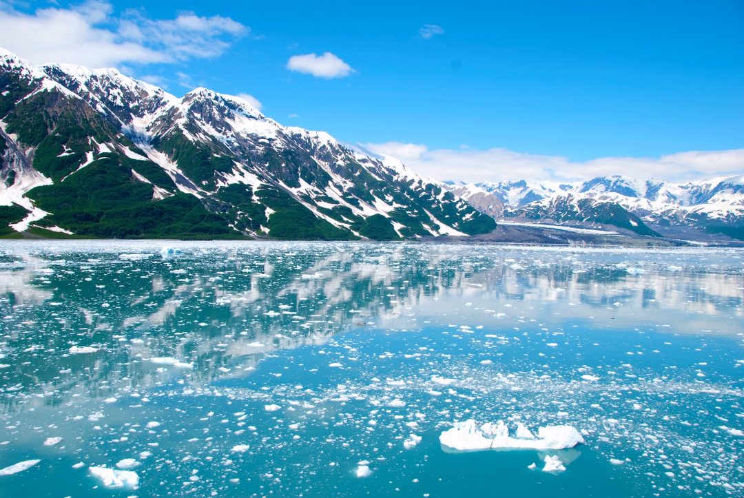 Alaska Vs Hawaii: Diverse Terrain or Tropical Paradise?