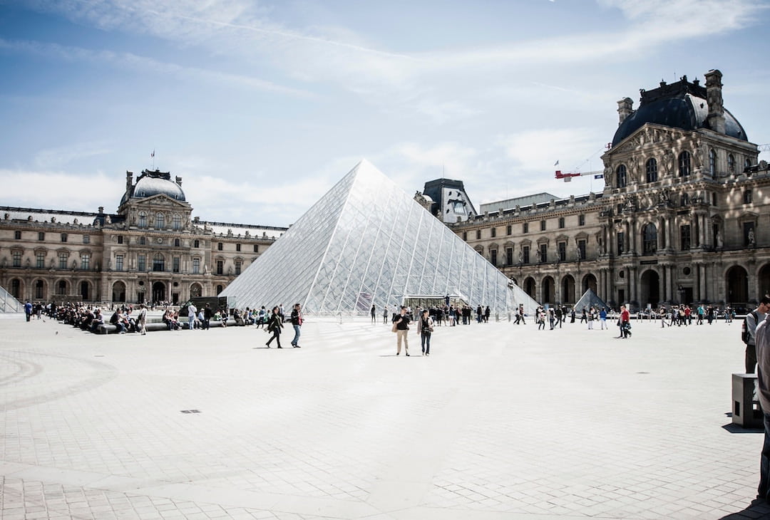 louvre in paris
