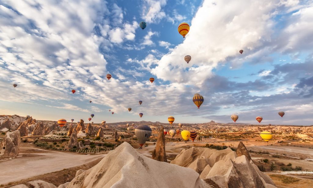 Hundreds of hot air balloons in Cappadocia