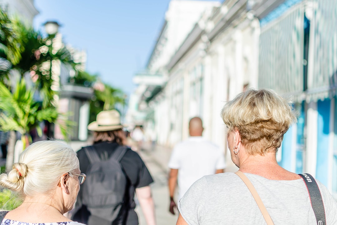 walking in cuba