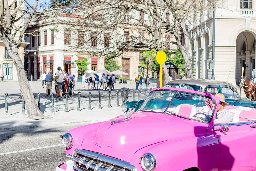 driving in Cuba