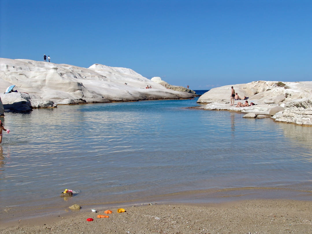 Sarakiniko Beach