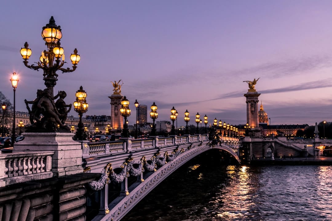 Paris - Eastern vs Western Europe