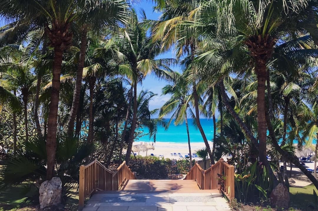Cuba vs Jamaica: Which is Your Ideal Caribbean Destination?