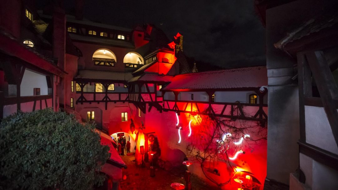 The Best Halloween Parties and Events Around the World (Updated 2023)
