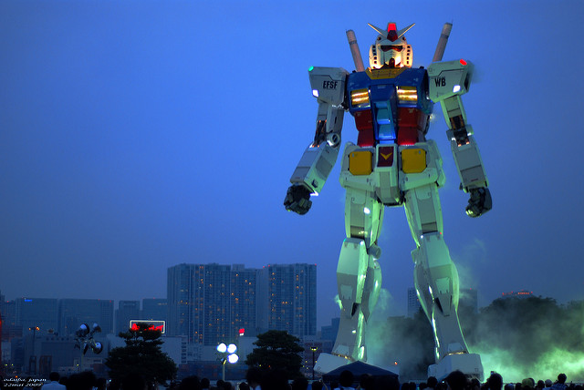 Gundam giant statue, Tokyo, Japan