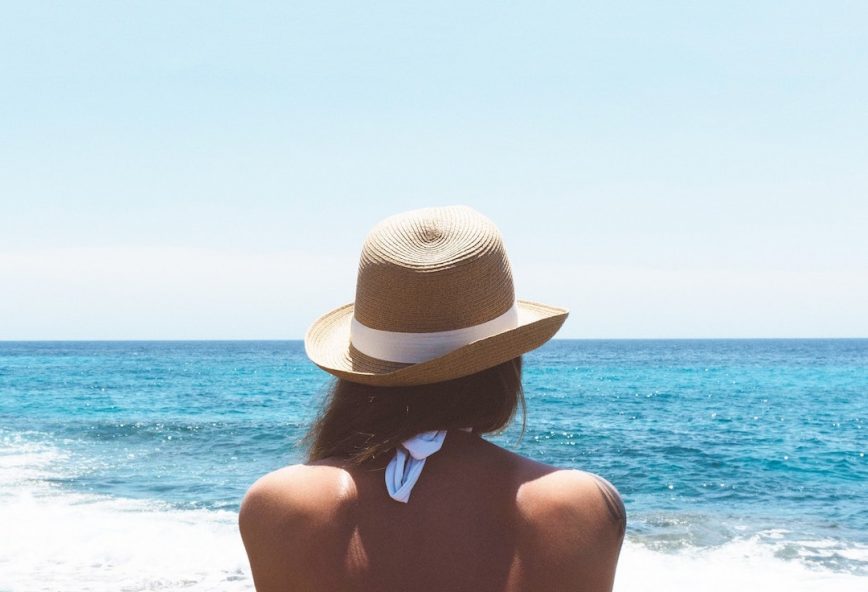 10 Ways to Maximise Your Vacation Days and Travel More With a 9-to-5 Job