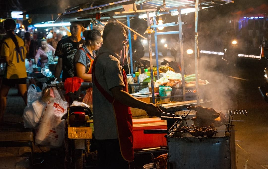 What to Eat in Laos: The Best Snacks