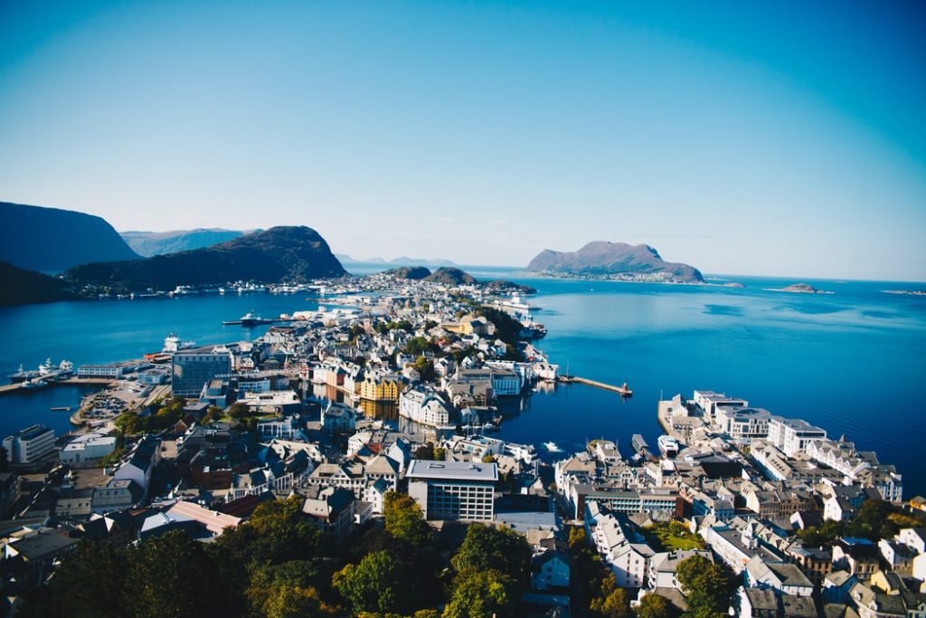 panorama of a city surrounded by the sea
